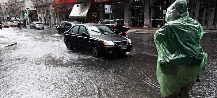 Χαλάει δραματικά ο καιρός με καταιγίδες και χαλάζι – Προειδοποιήσεις μετεωρολόγων, Αρχών